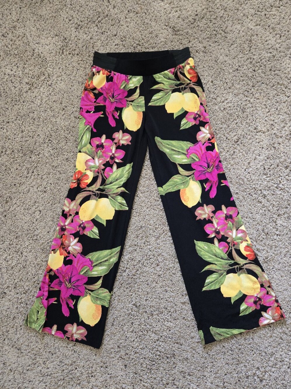 INC International Concepts Black Leggings with Pink Floral & Yellow Lemon Print